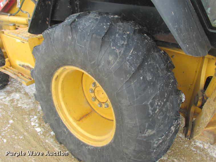 image for item K6062 1999 John Deere 410E backhoe