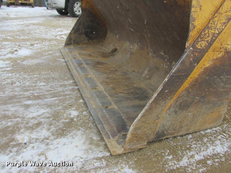 image for item K6062 1999 John Deere 410E backhoe