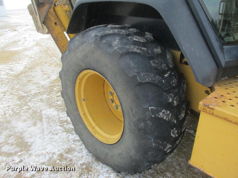 image for item K6062 1999 John Deere 410E backhoe