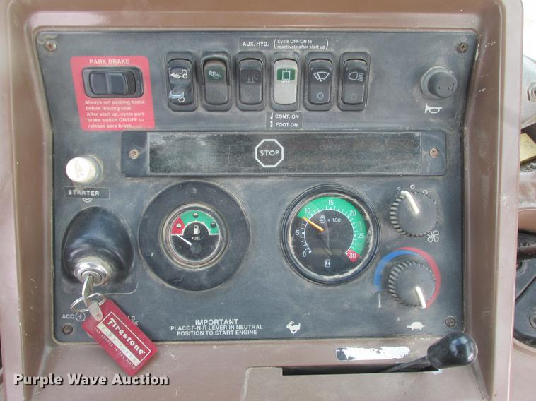 image for item K6062 1999 John Deere 410E backhoe