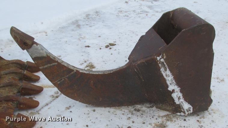 image for item K6062 1999 John Deere 410E backhoe