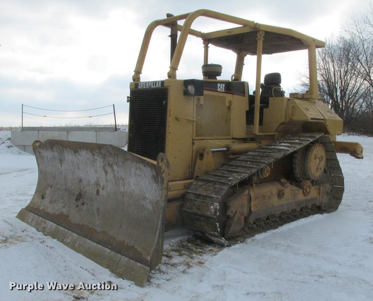 image for item K6063 1996 Caterpillar D6M XL dozer
