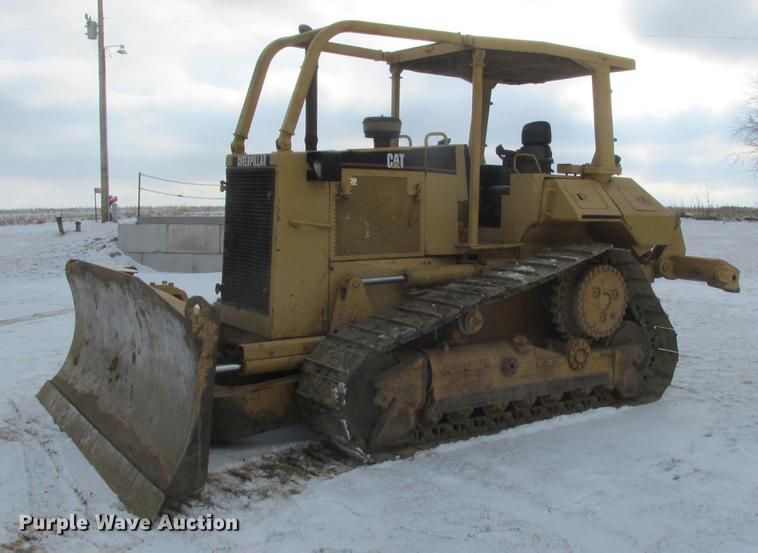 image for item K6063 1996 Caterpillar D6M XL dozer