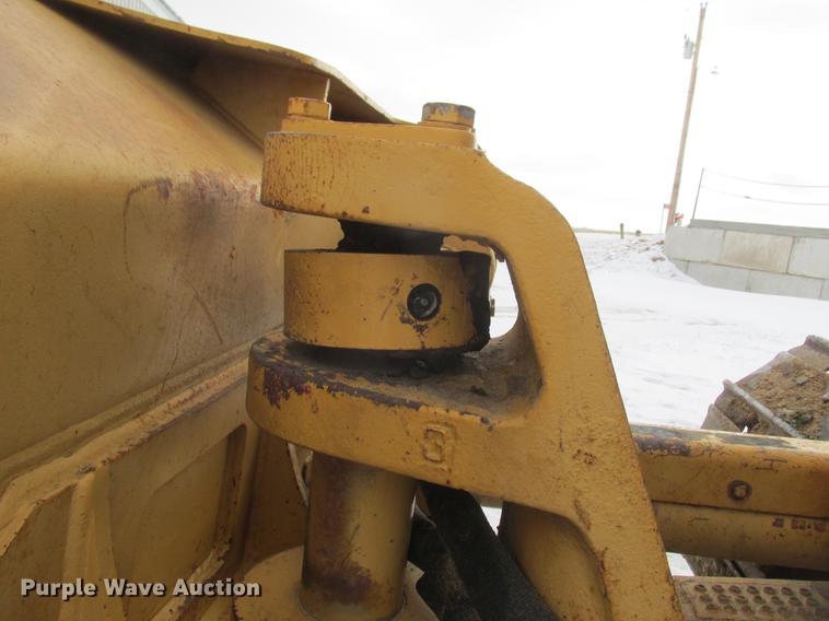 image for item K6063 1996 Caterpillar D6M XL dozer