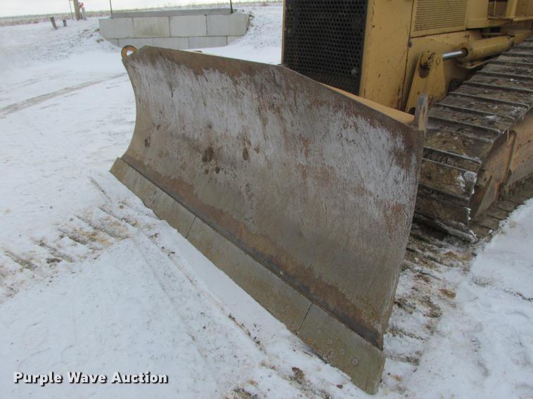 image for item K6063 1996 Caterpillar D6M XL dozer