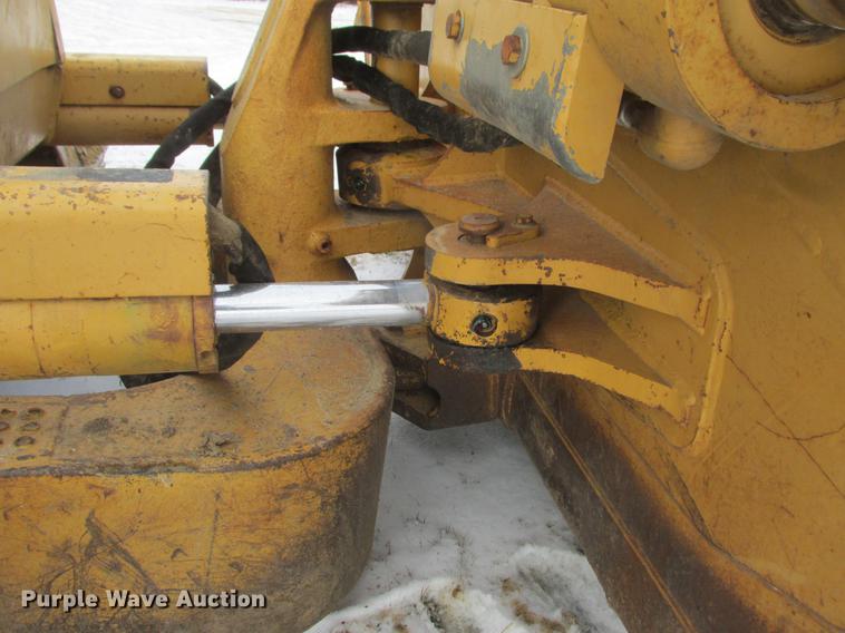 image for item K6063 1996 Caterpillar D6M XL dozer