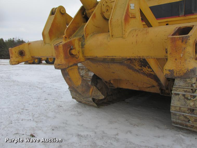 image for item K6063 1996 Caterpillar D6M XL dozer