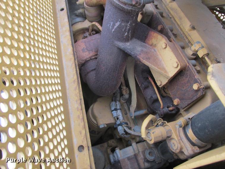 image for item K6063 1996 Caterpillar D6M XL dozer