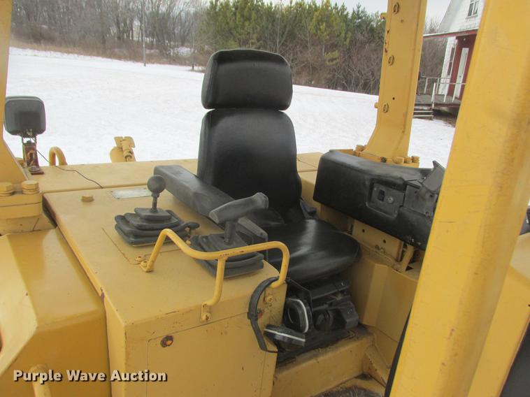 image for item K6063 1996 Caterpillar D6M XL dozer