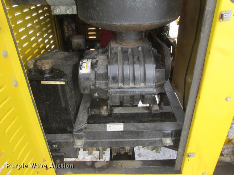 image for item K6064 2004 Hurco Spin Doctor Valve and Vac