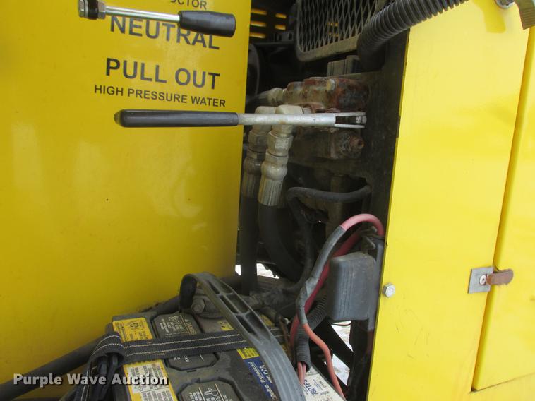 image for item K6064 2004 Hurco Spin Doctor Valve and Vac