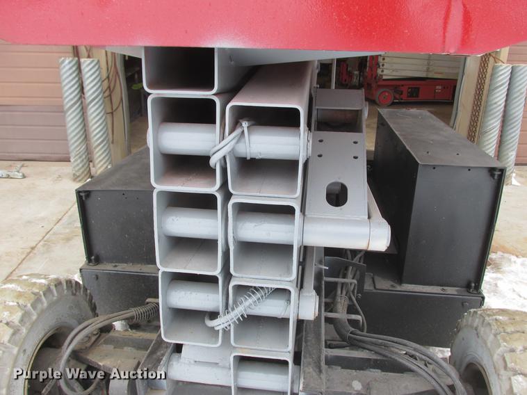 image for item K6065 Mec 3068ES scissor lift