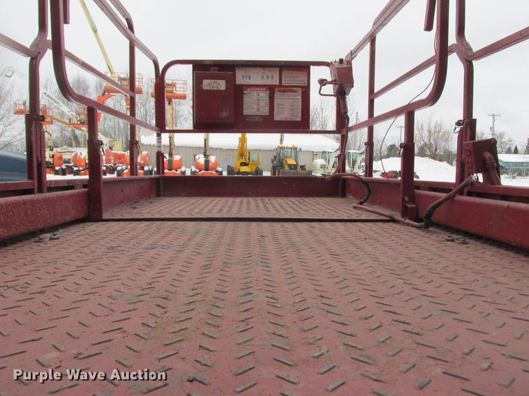 image for item K6065 Mec 3068ES scissor lift