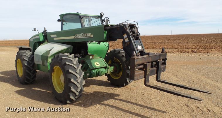 image for item BJ9784 2001 John Deere 3400 telehandler