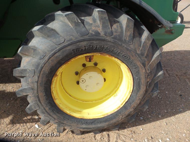 image for item BJ9784 2001 John Deere 3400 telehandler