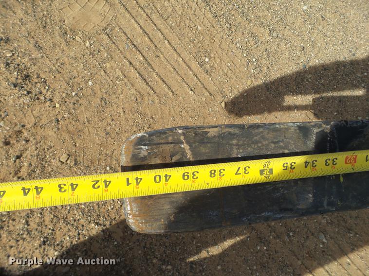 image for item BJ9784 2001 John Deere 3400 telehandler