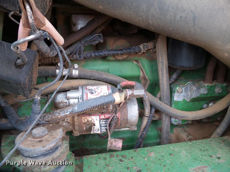 image for item BJ9784 2001 John Deere 3400 telehandler