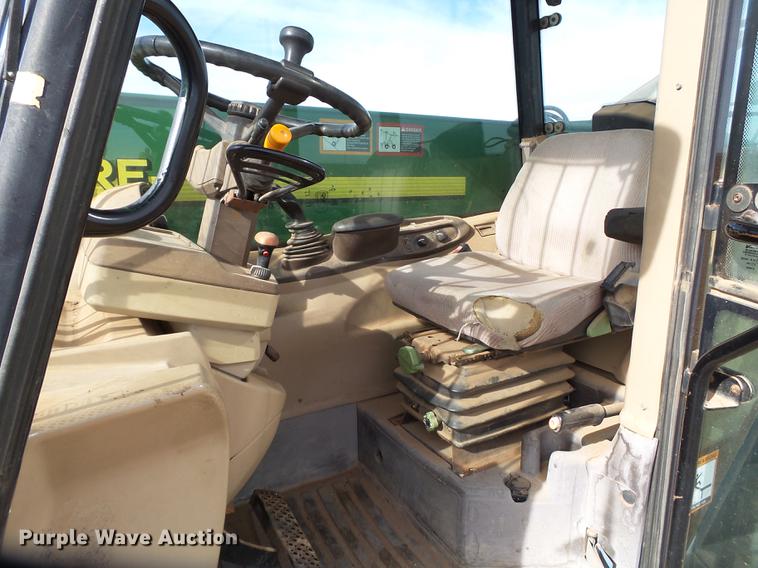 image for item BJ9784 2001 John Deere 3400 telehandler
