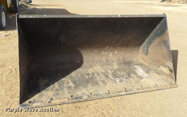 image for item BJ9784 2001 John Deere 3400 telehandler