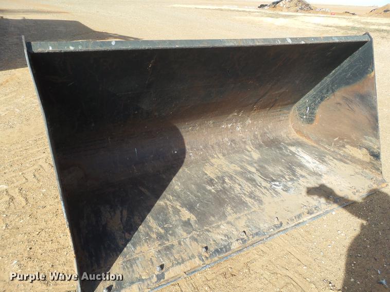 image for item BJ9784 2001 John Deere 3400 telehandler