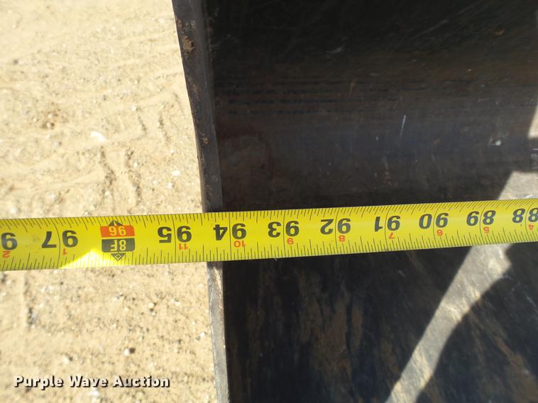 image for item BJ9784 2001 John Deere 3400 telehandler