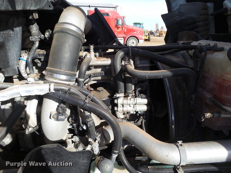 image for item BJ9787 2014 International ProStar semi truck