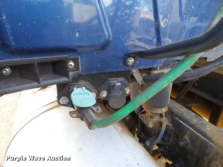 image for item BJ9787 2014 International ProStar semi truck