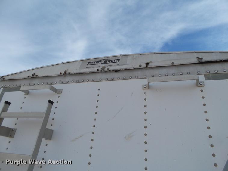 image for item BJ9789 1996 Wilson DWH-400 double hopper bottom grain trailer