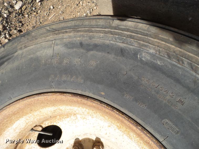 image for item BJ9790 1997 Wilkins 0K2LA22PC0SD walking floor trailer