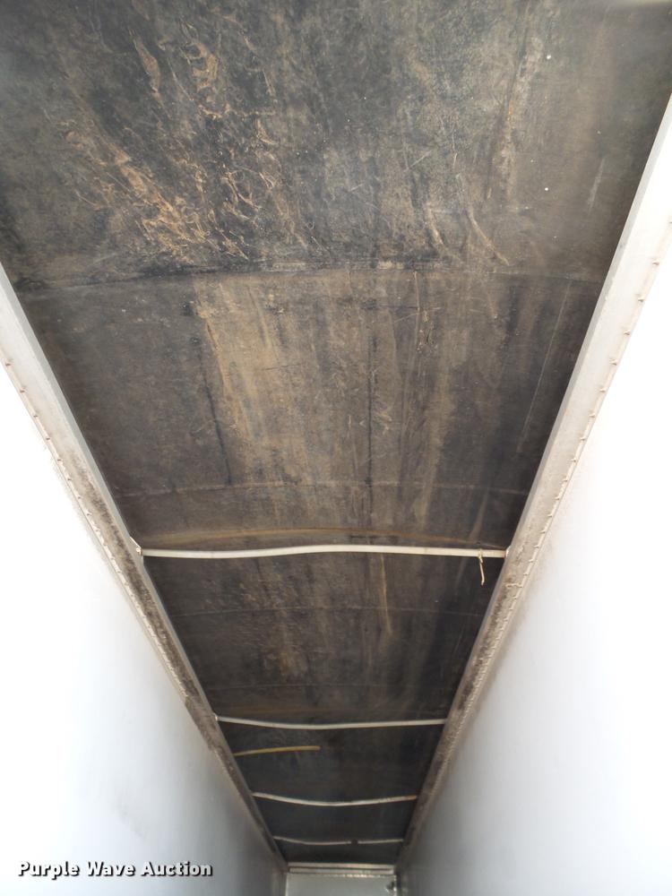 image for item BJ9790 1997 Wilkins 0K2LA22PC0SD walking floor trailer