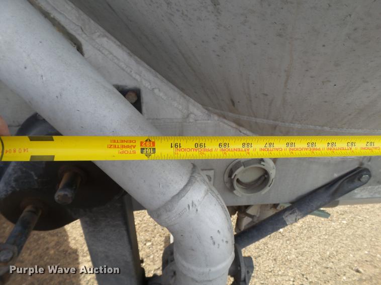 image for item BJ9790 1997 Wilkins 0K2LA22PC0SD walking floor trailer