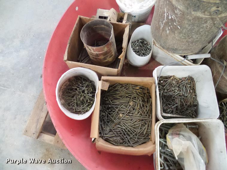 image for item BU9618 Fencing supplies