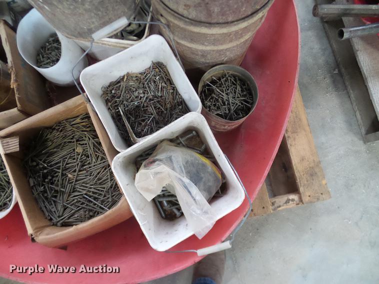 image for item BU9618 Fencing supplies