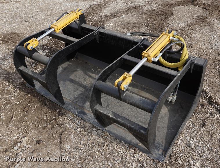 image for item DB0354 Skid steer grapple bucket