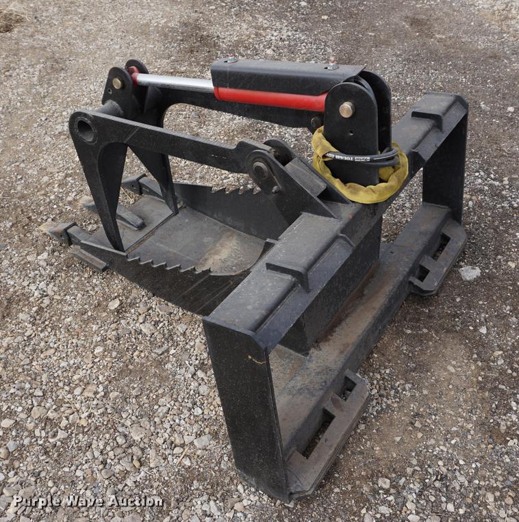 image for item DB0355 Skid steer stump grapple bucket