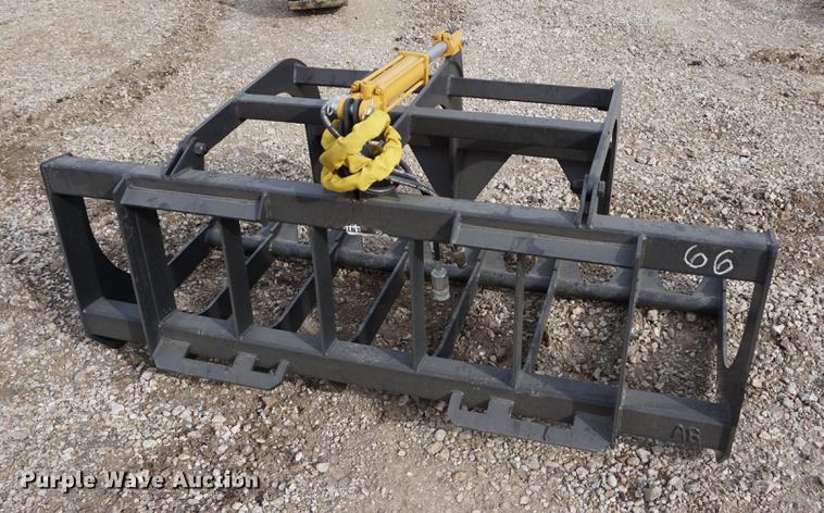 image for item DB0358 Skid steer grapple bucket