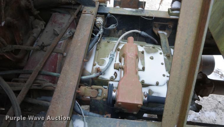 image for item DB0382 1978 International Transtar II grain truck