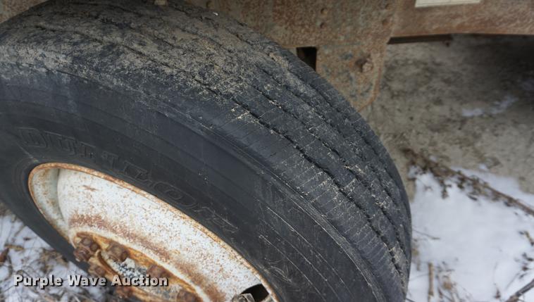 image for item DB0382 1978 International Transtar II grain truck