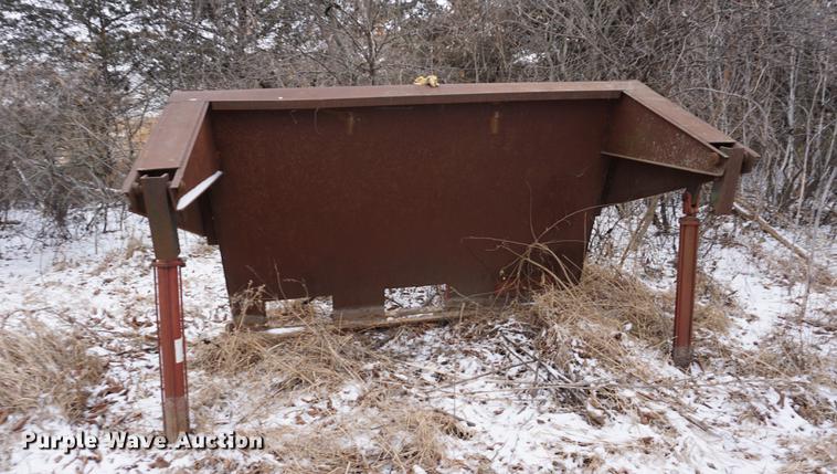 image for item DB0382 1978 International Transtar II grain truck