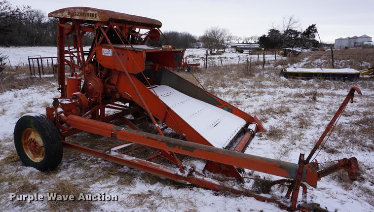 image for item DB0386 Allis Chalmers round baler