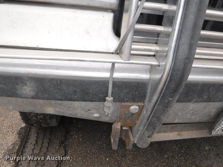 image for item DB3941 1989 Ford F250 XLT Lariat flatbed pickup truck