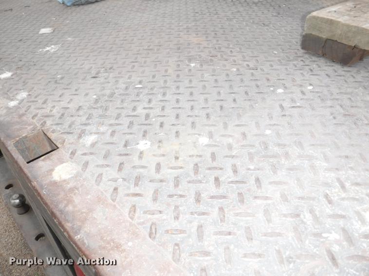 image for item DB3941 1989 Ford F250 XLT Lariat flatbed pickup truck