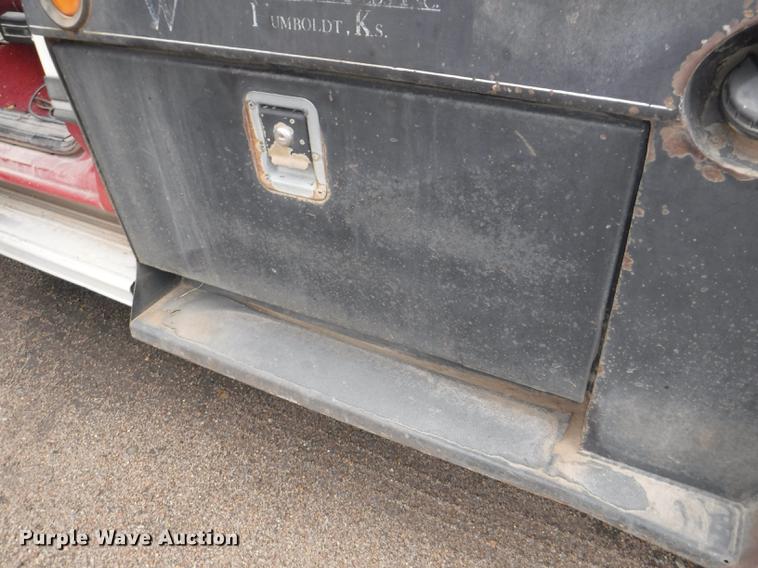 image for item DB3941 1989 Ford F250 XLT Lariat flatbed pickup truck