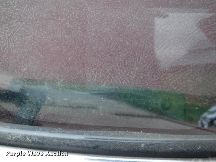 image for item DB3941 1989 Ford F250 XLT Lariat flatbed pickup truck