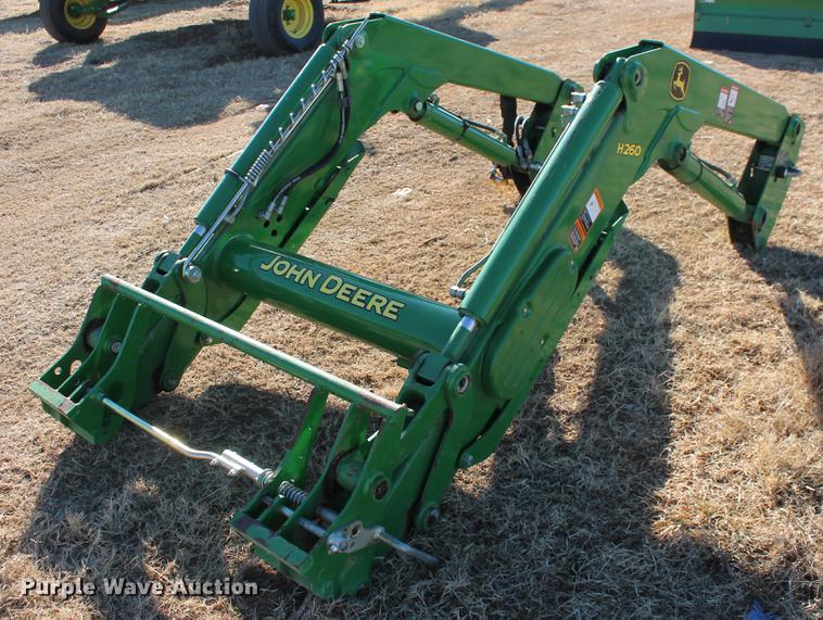 image for item DB5113 John Deere H260 loader