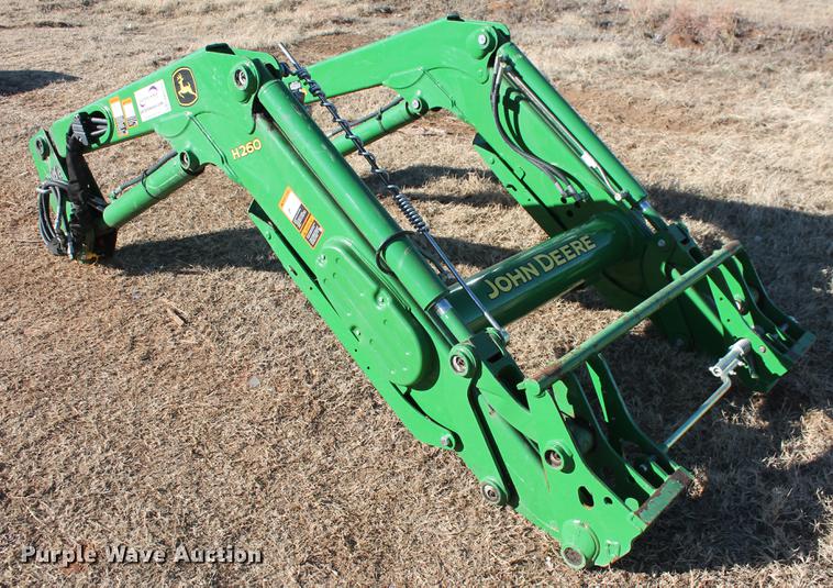 image for item DB5113 John Deere H260 loader