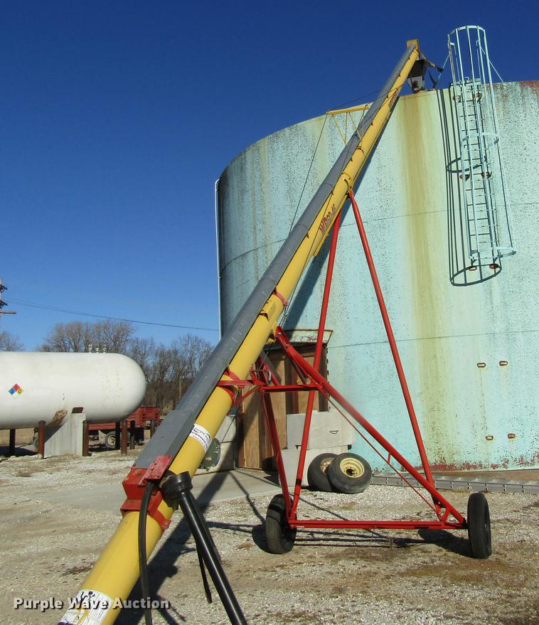 image for item DB9757 Westfield 80-46 grain auger