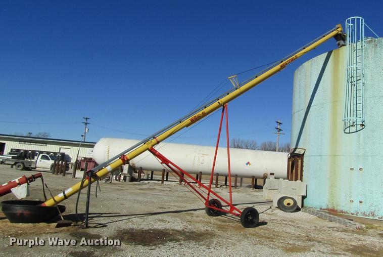 image for item DB9757 Westfield 80-46 grain auger