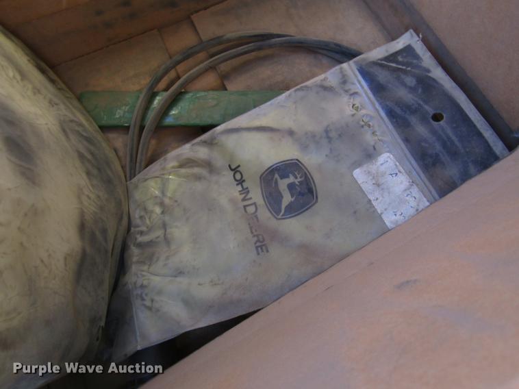 image for item DB9762 John Deere 7200 planter