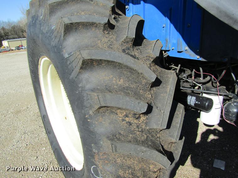 image for item DB9798 New Holland TS110 MFWD tractor